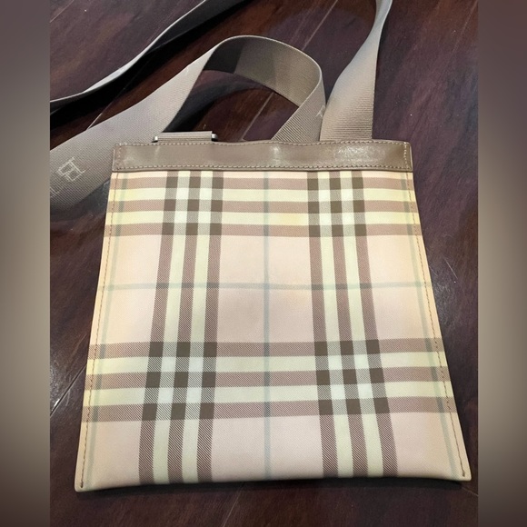 Authentic Burberry Pink Nova Check Coated Canvas Crossbody Bag Purse - Vintage - Picture 4 of 12